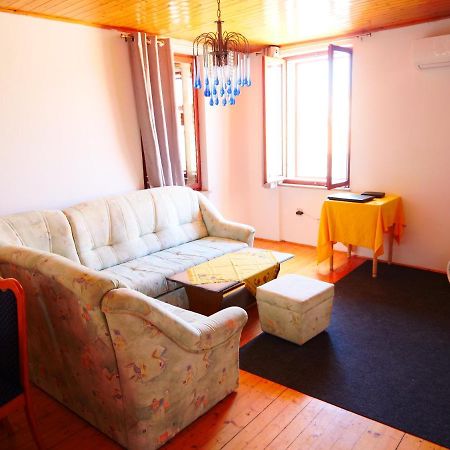 Apartment Piranhe Εξωτερικό φωτογραφία