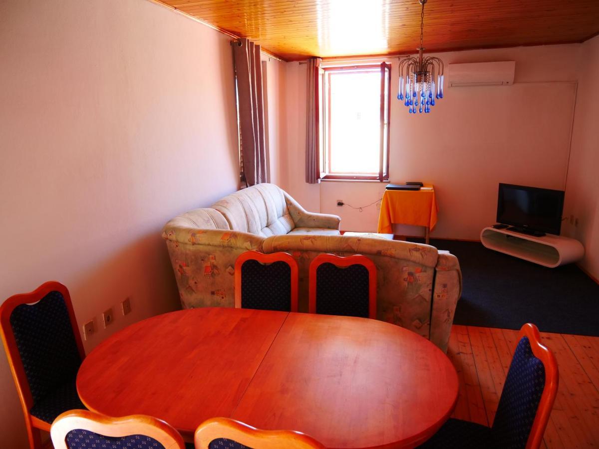 Apartment Piranhe Εξωτερικό φωτογραφία