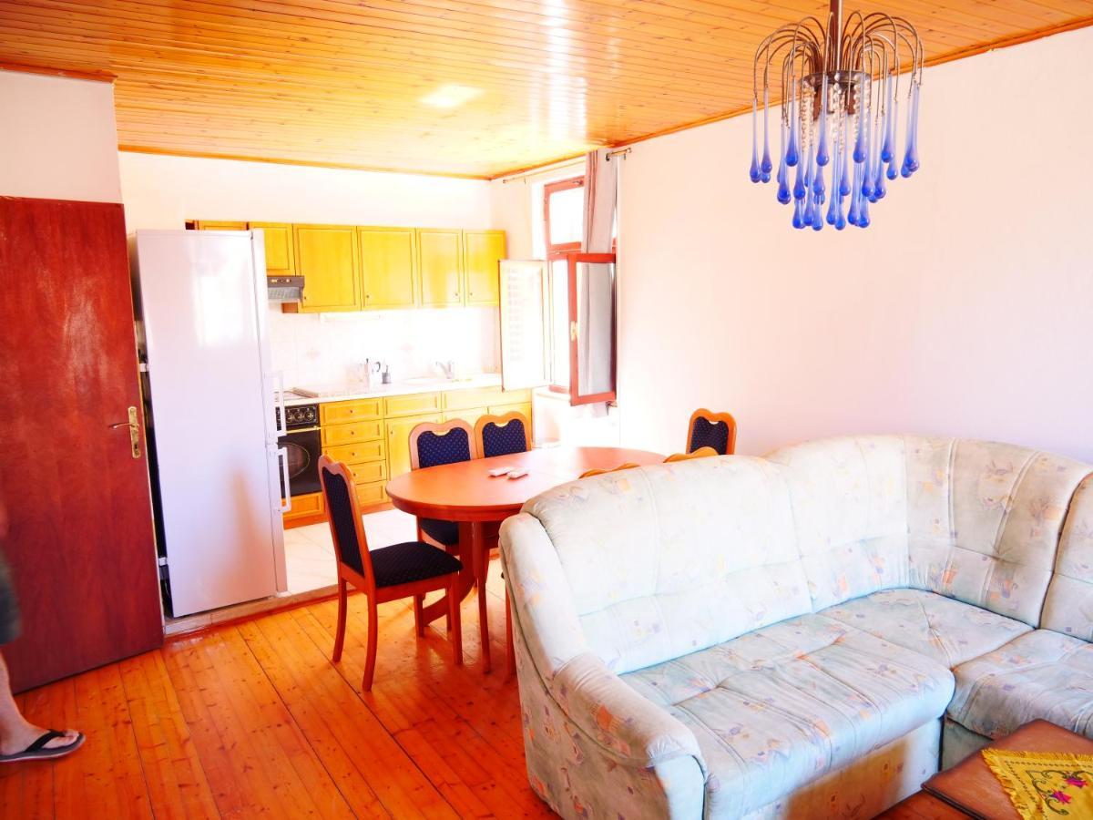 Apartment Piranhe Εξωτερικό φωτογραφία